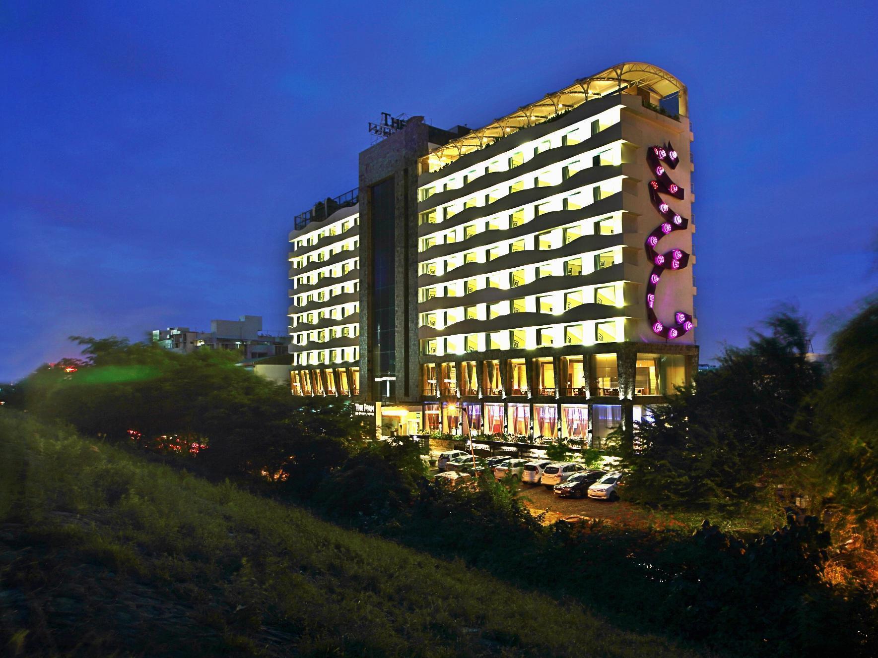 Fortune Select Sg Highway, Ahmedabad - Member Itc Hotels' Group Exterior foto