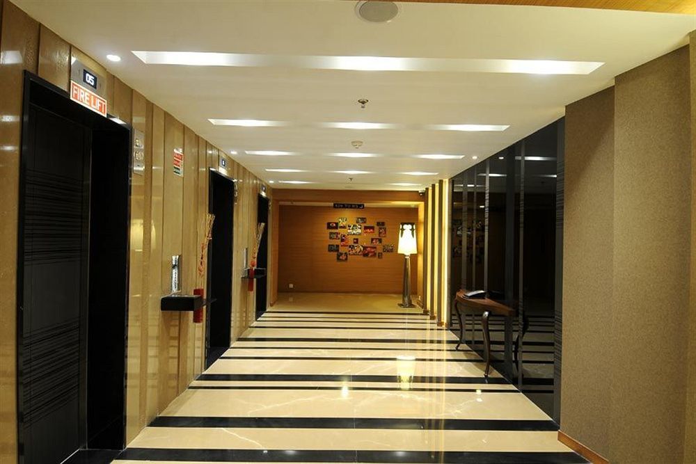 Fortune Select Sg Highway, Ahmedabad - Member Itc Hotels' Group Exterior foto